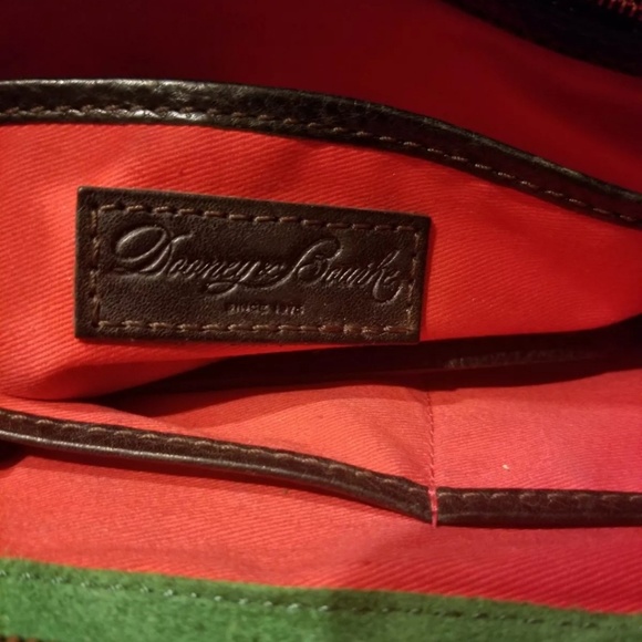 Dooney and Bourke All Leather Vintage Women's Fash - Picture 6 of 8